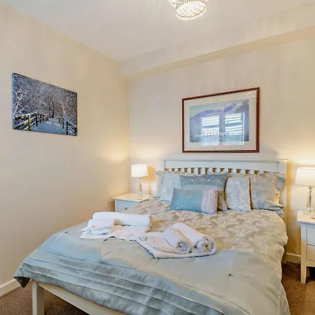 2 Bed In Oc-80515 *